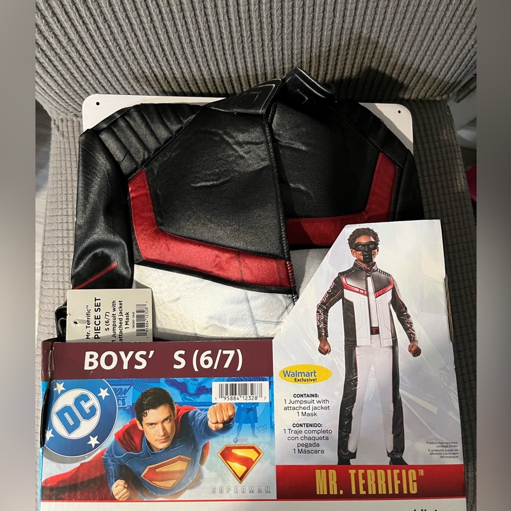 DC Comics Mr. Terrific Boys' Costume - Black, Red,‎ and White